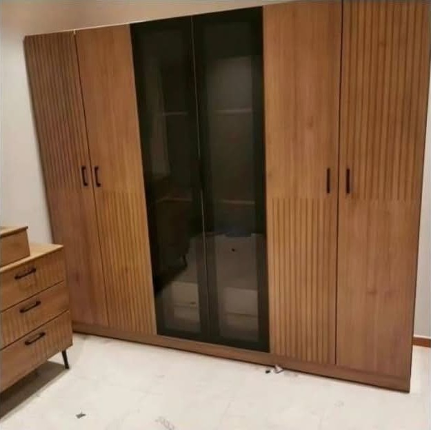 غرفة نوم بني خشبي دافئ موديل 06 - صورة 3